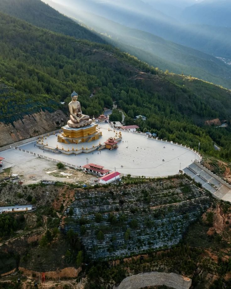 Buddha statue